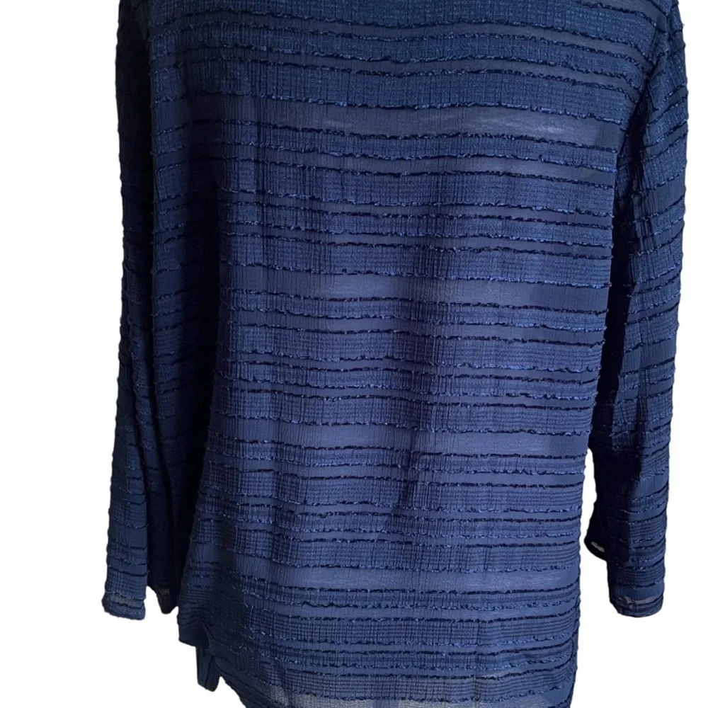 Chico’s Minimalist Lightweight Shirt With Side Tie In Navy Medium - Picture 2 of 5